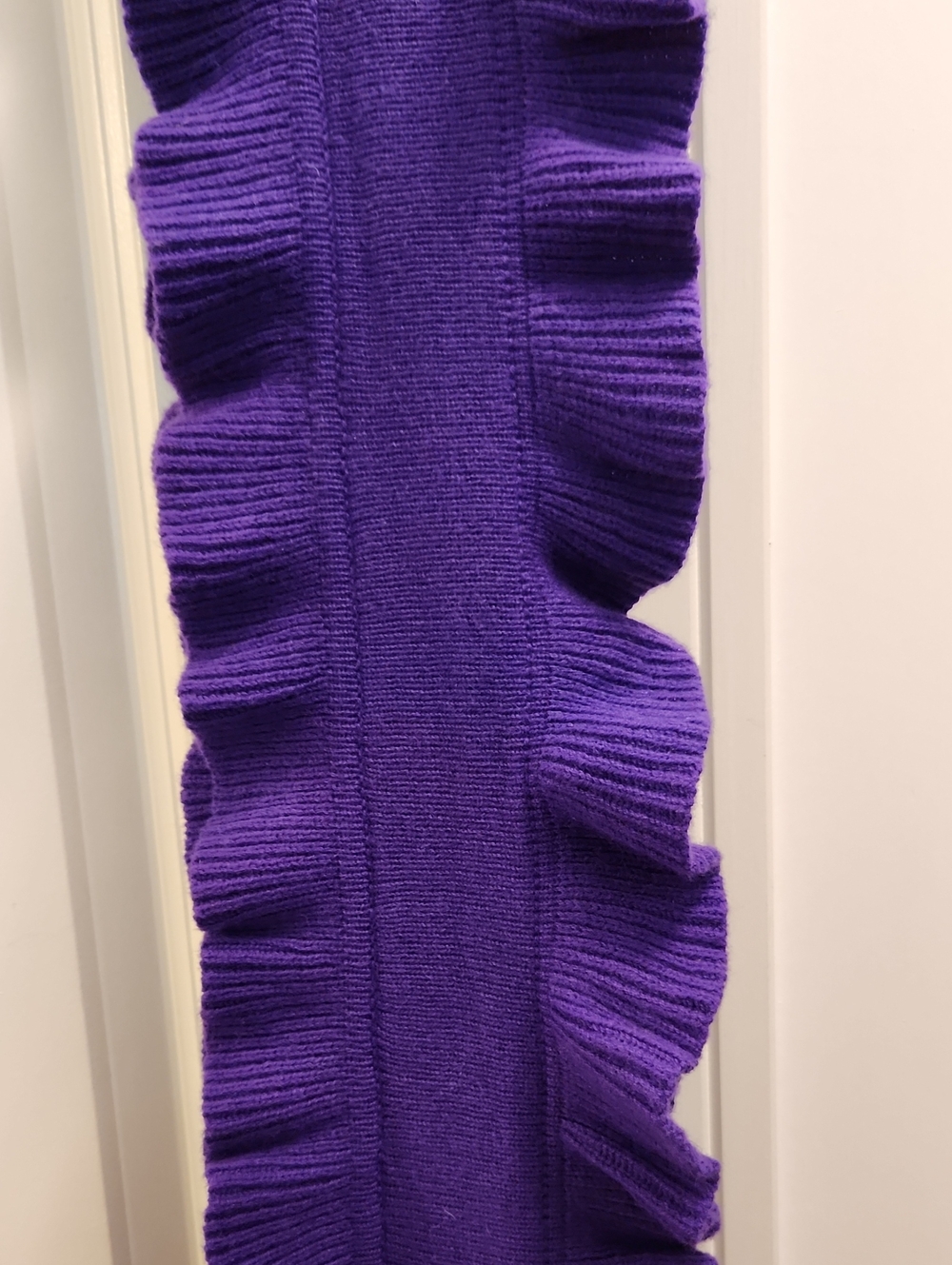 Talbots Purple Ruffled Knit Scarf - Picture 2 of 2